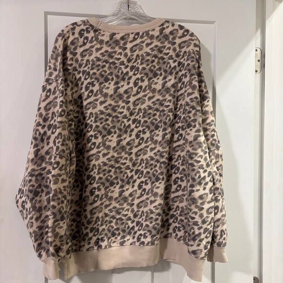 NWT Aerie Leopard Print Go- To Sweatshirt - Picture 4 of 4